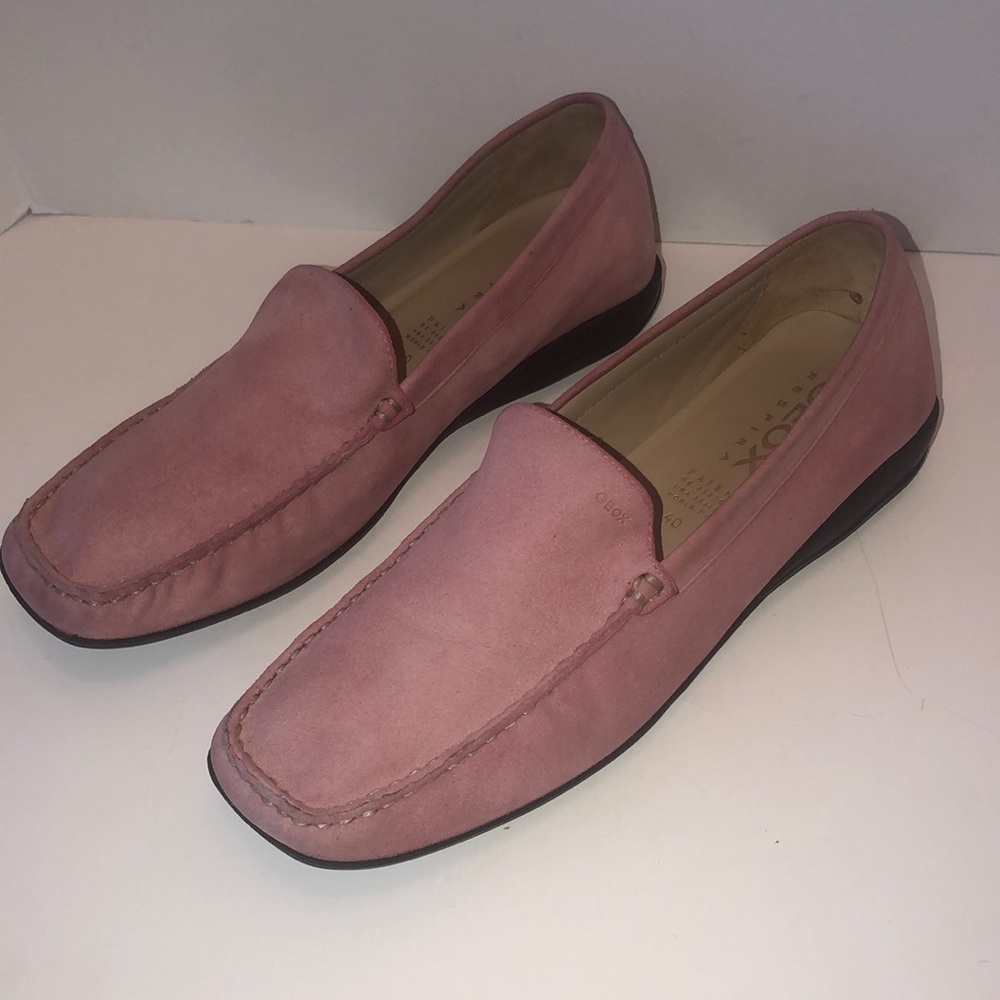 GEOX Respira Pink Suede Flats / Loafers - Size 40